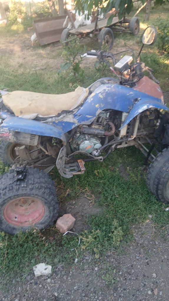 Vând Atv bashan 200