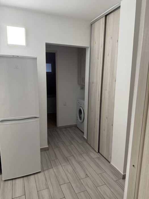 Vând apartament 2 camere Hipodrom