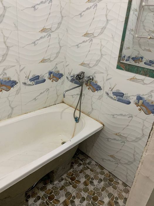 Kvartira sotiladi 7 35