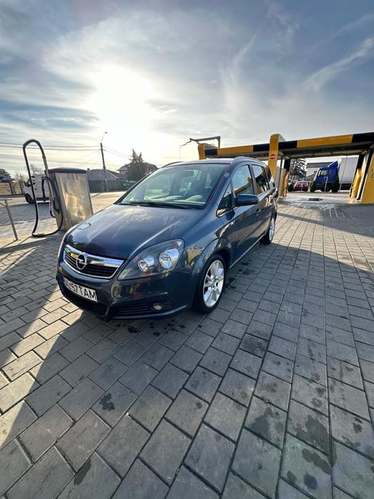 Opel zafira B 1.9 CDTI piese