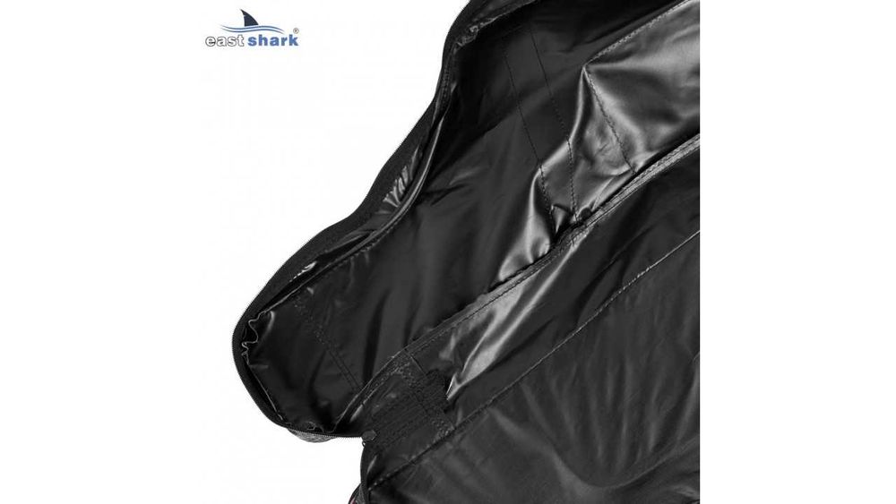 Geanta ( HUSA ) Eastshark cu 2 compartimente 150cm Baracuda