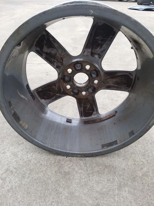 Janta aliaj r18 audi q3 8u 8u0601025d