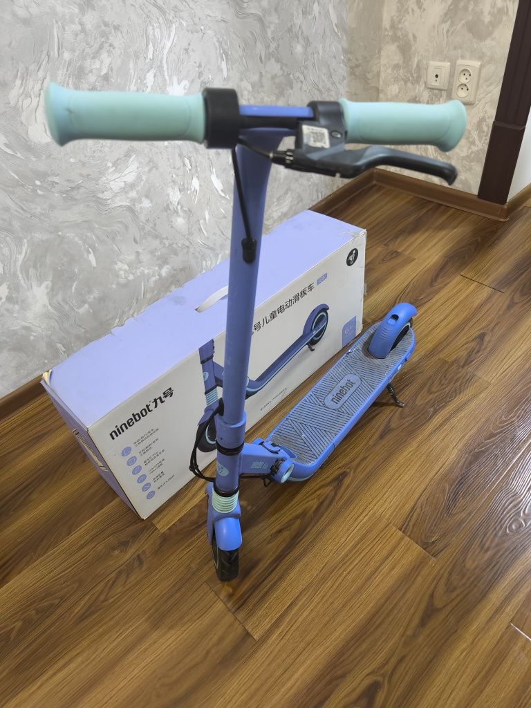 Электросамокат детский Ninebot Kids E8