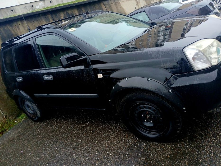 Vând Nissan X-Trail