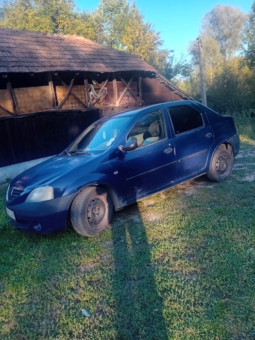 Vând Logan 1.4 benzină