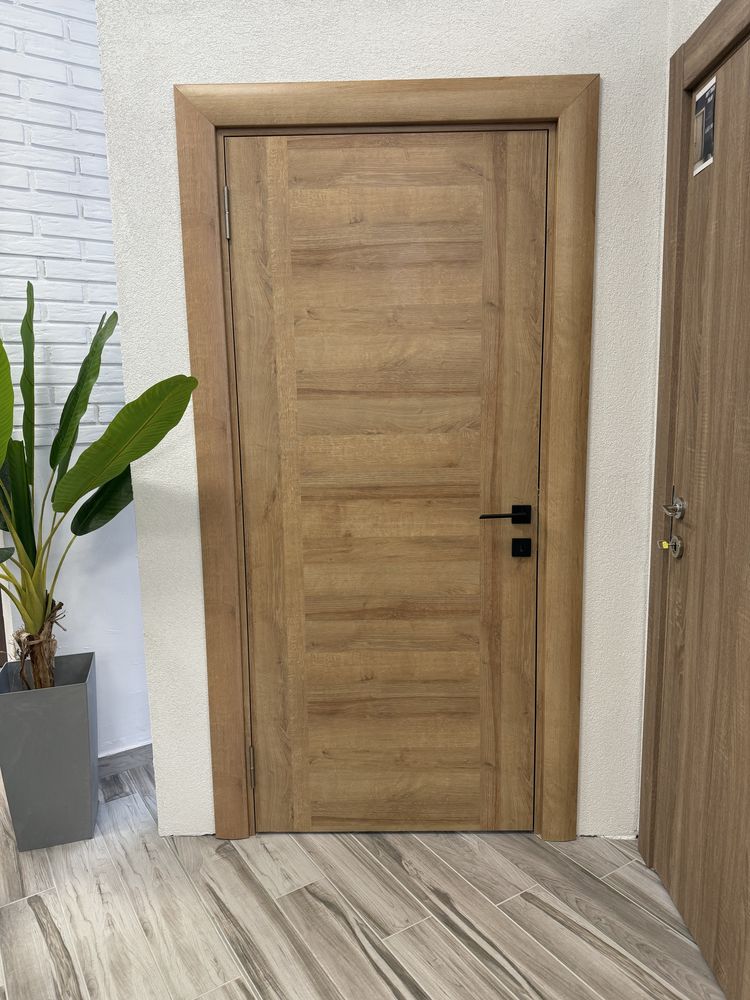 Интериорна врата