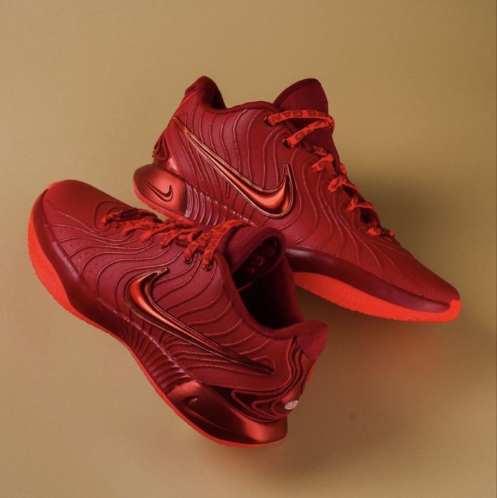LeBron James XXI Gang Crimson