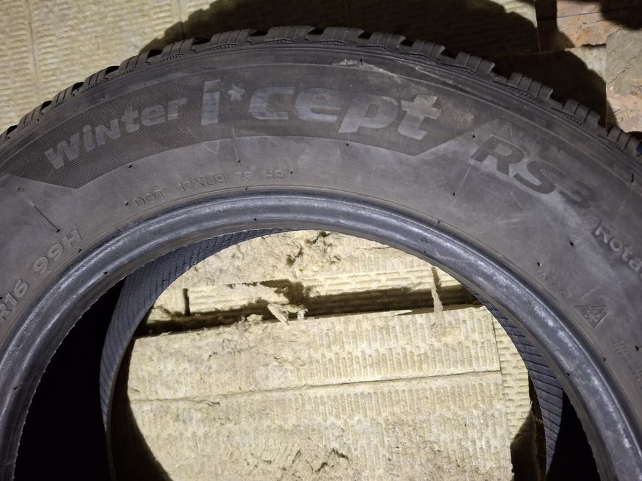 Set anvelope iarna 215/60 R16 Hankook