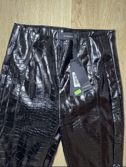Pinko латексов панталон