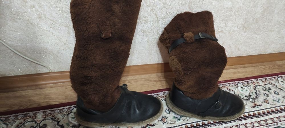 Продам унты мужские