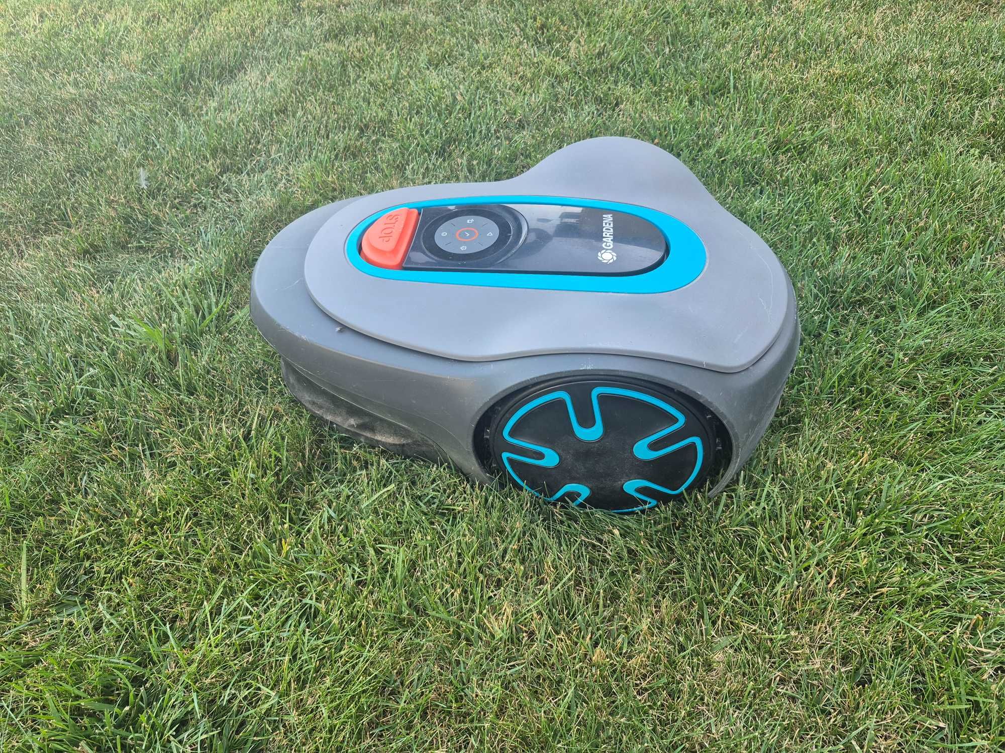 Косачка робот Gardena Sileno 500