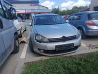 Dezmembram Volkswagen Golf VI Combi 1.6 CAYC, manual