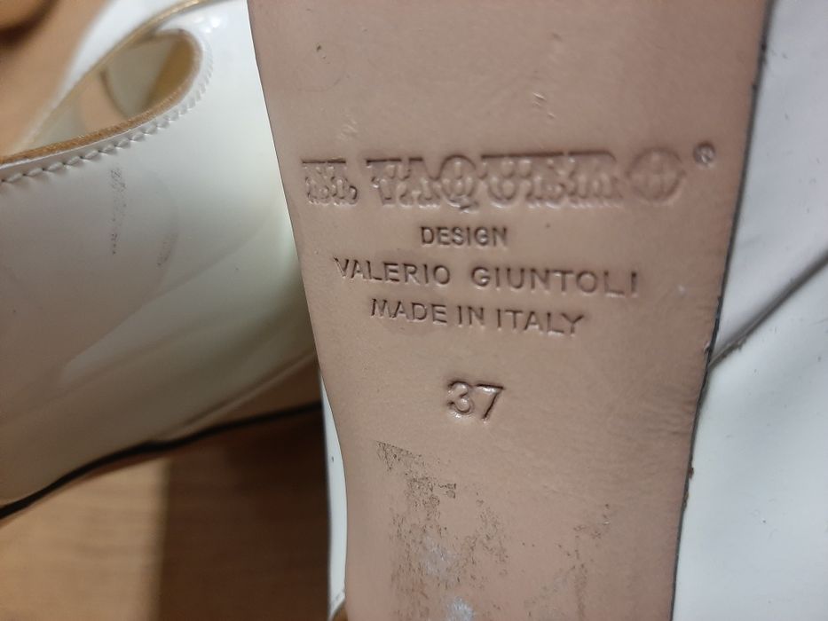 Оригинални естествена кожа обувки нови цена