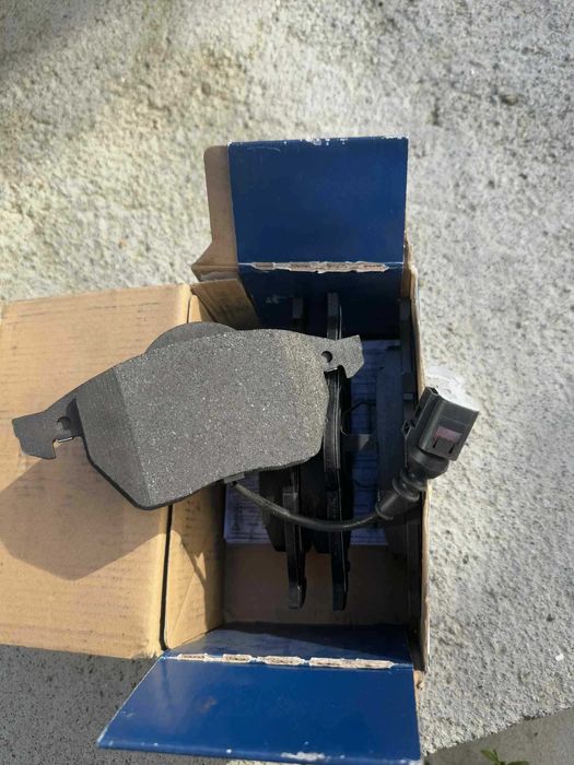 Накладки за кола