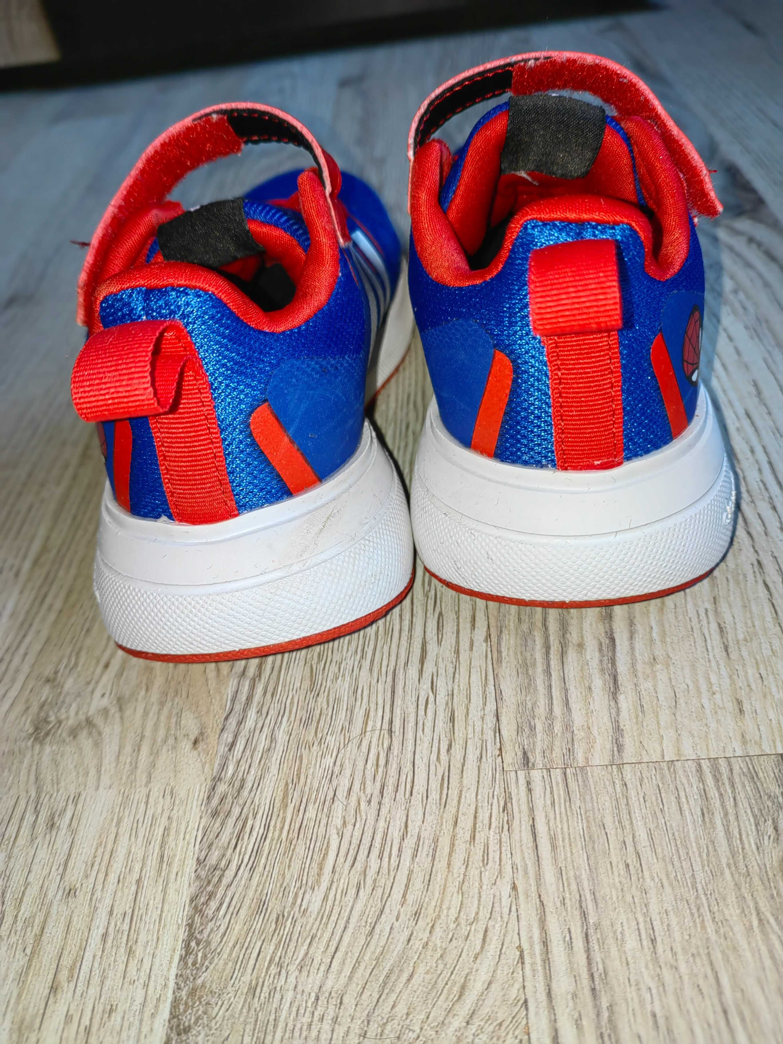 Маратонки adidas Sportswear