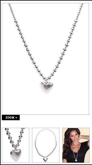 Колие сърце сребрист ефект