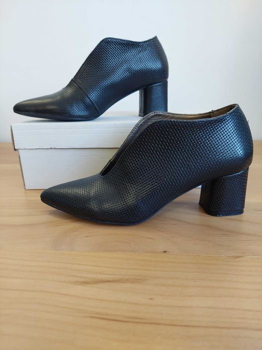 Botine piele naturala