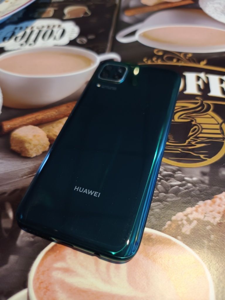 Huawei P40lite отличен