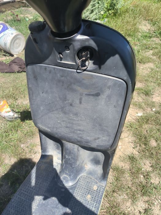 Scuter Piaggio free Elma