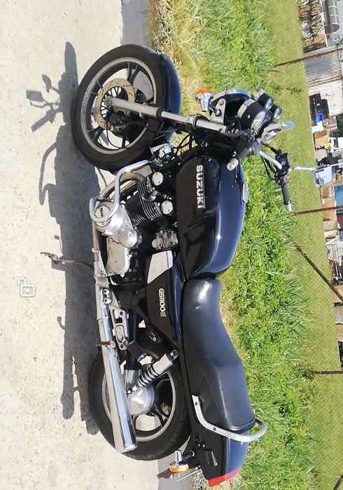 Suzuki GS1100G model clasic