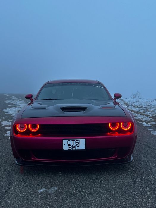 Dodge challenger 2012 SRT body