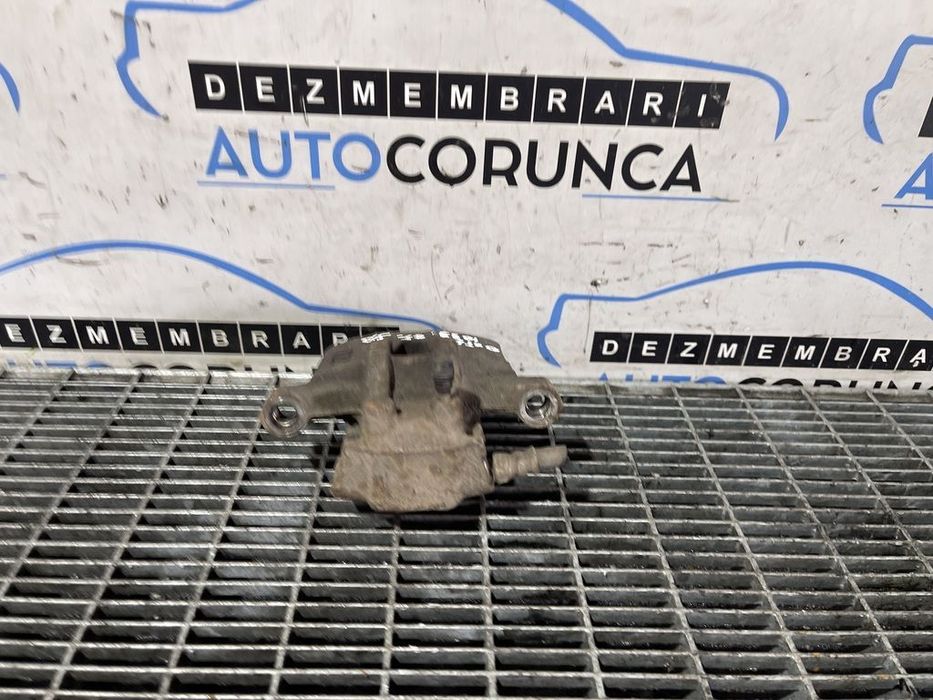 Etrier stanga spate Mitsubishi Outlander 2.0 D 2007 - 2012 Manuala 6 Trepte SUV 4 Usi ...