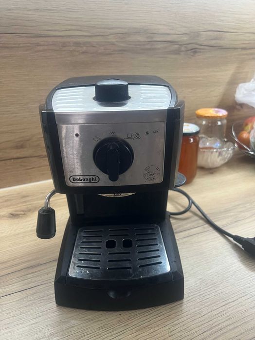 Кафемашина Delonghi EC157