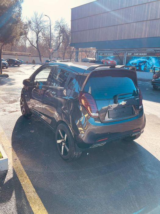 Spark
Magintafon 725 
Vedyoregistiraytsa 
Usuletir 
Charimxo yangg