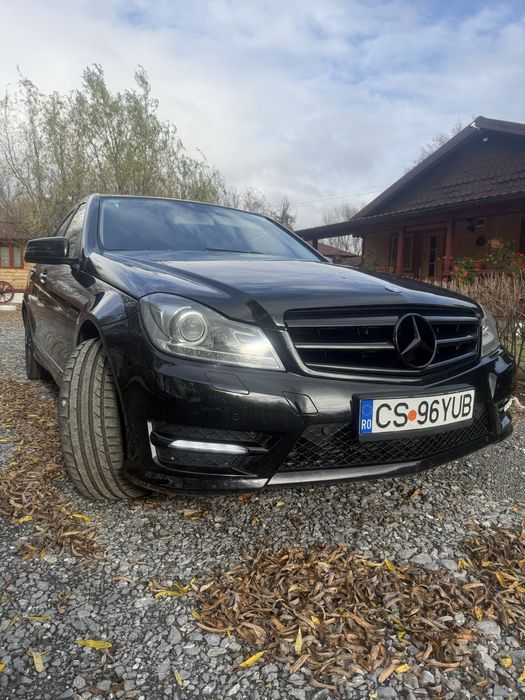 Mercedes - Benz  c class w204 Facelift 2013.09
