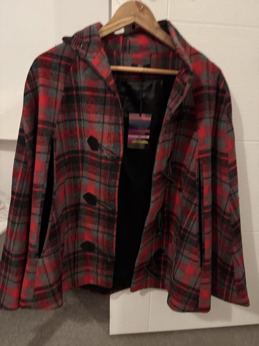 Capa puncho marimea M noua