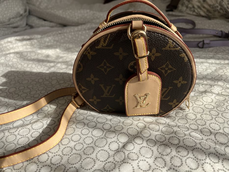 Чантичка Louis Vuitton