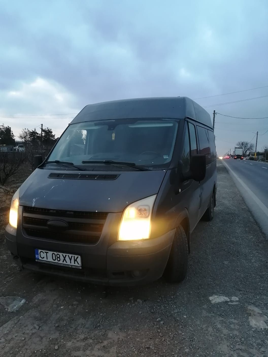 Ford transit connect van 8 locuri