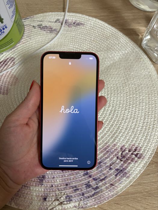 Iphone 13 rosu 256 g