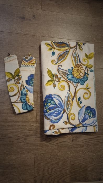 Draperii de vânzare