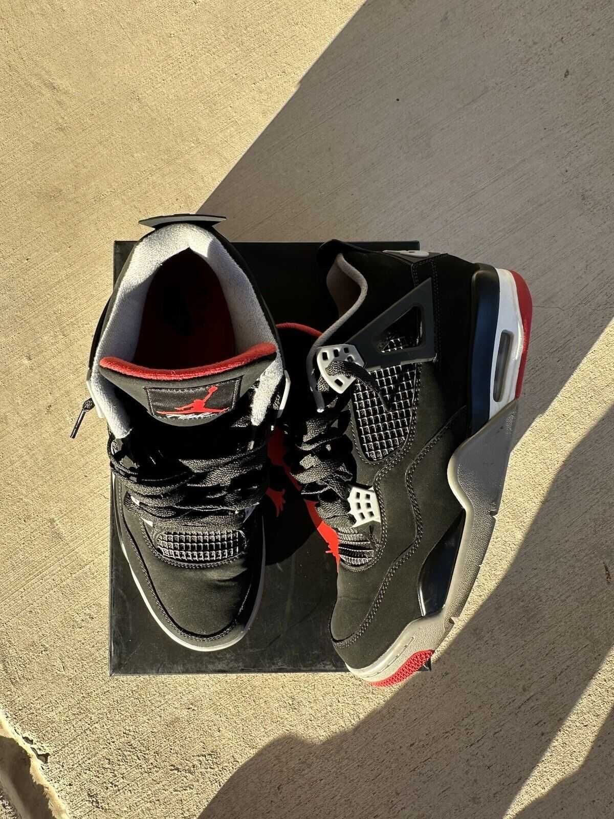 40 - Jordan 4 Retro OG Mid Bred