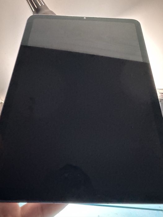 Ipad air 5 2022 pentru piese  ipad mini 6 fara display fara icloud