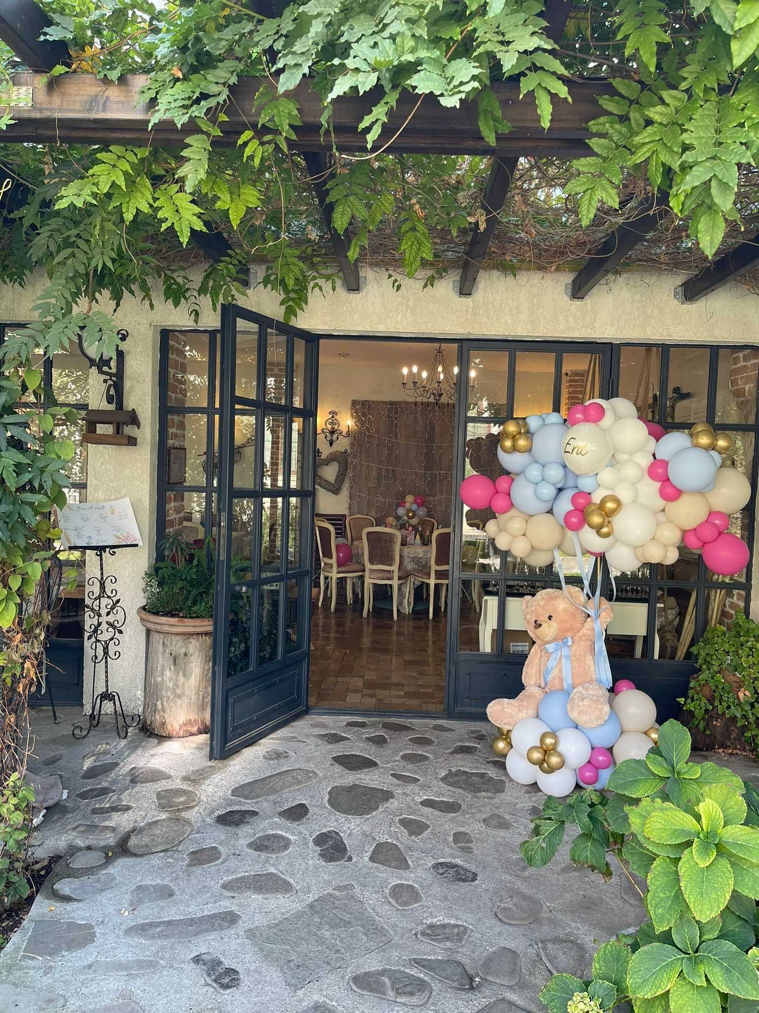 PhotoCorner, Arcada cu Baloane Rose Gold, Personalizata Flori Urs Nume