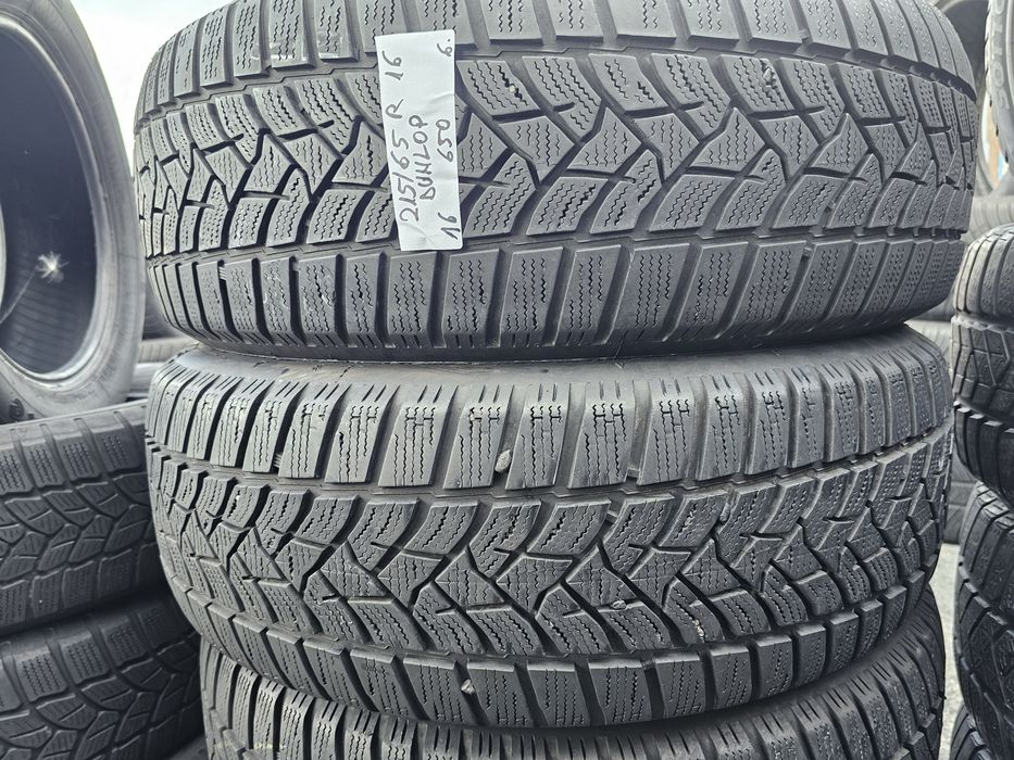 Dunlop 215 65 r 16 iarna
