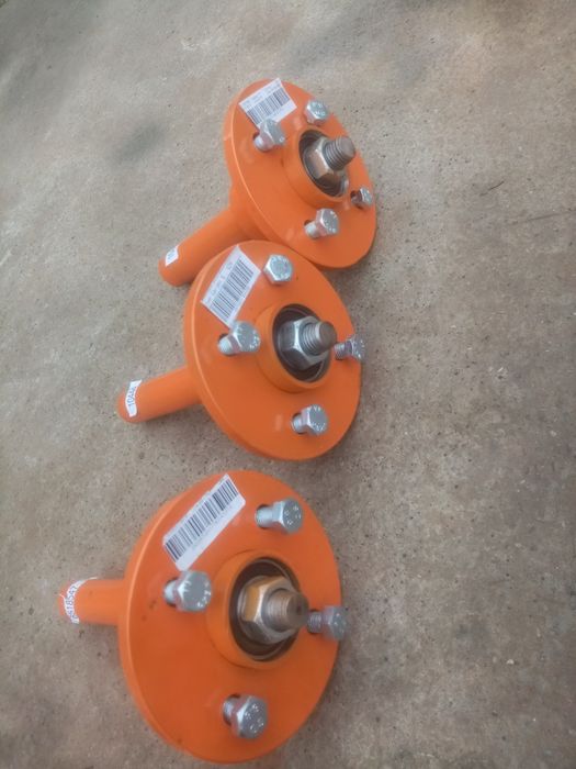 Butuci remorci căruțe 4 prezoane