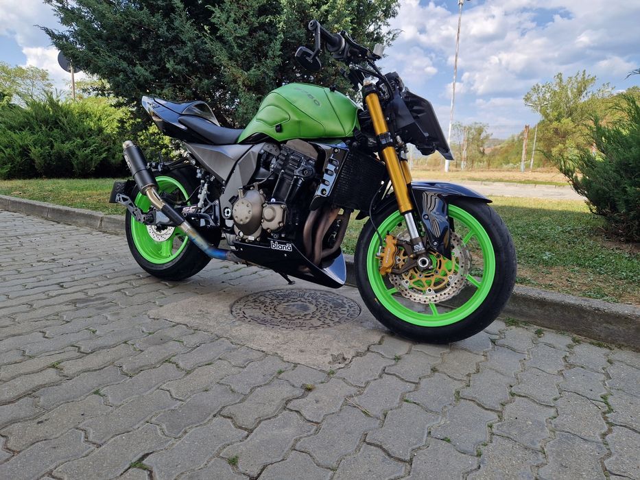 Kawasaki Zx750 ..
