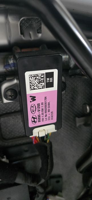 Bancheta Hyundai Santa Fe dupa 2020 -Piele perforată Maro/Incalzire