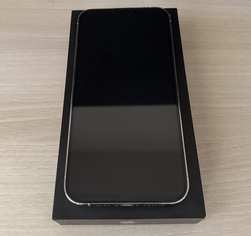 iPhone 13 Pro Max 256GB Silver + Аксесоари