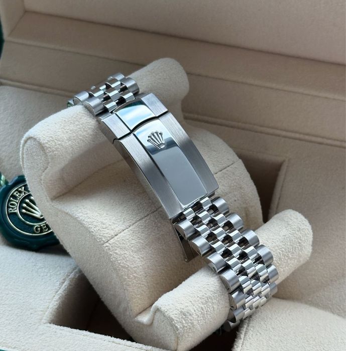 rolex datejust mint green dial 41,mm