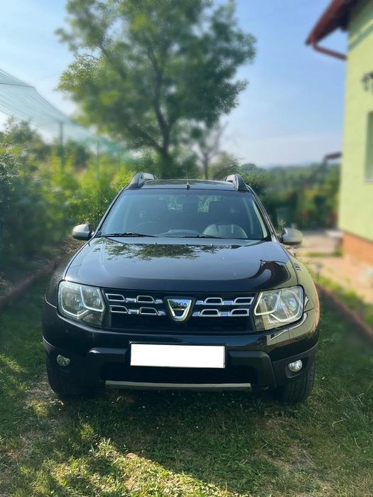 Dacia Duster Dacia Duster, cumpărată de la Renault Ungaria, unic proprietar de nouă