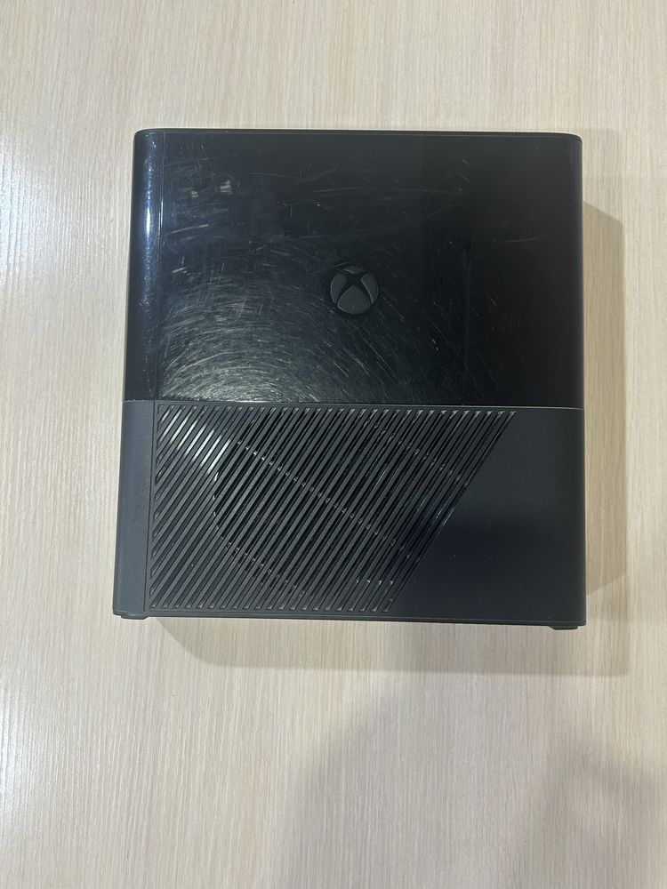 Консоль Xbox 360
