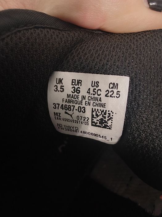 Ghete Puma Rebound Joy Unisex alb si rosu, mar 36, nota 9,5 din 10.