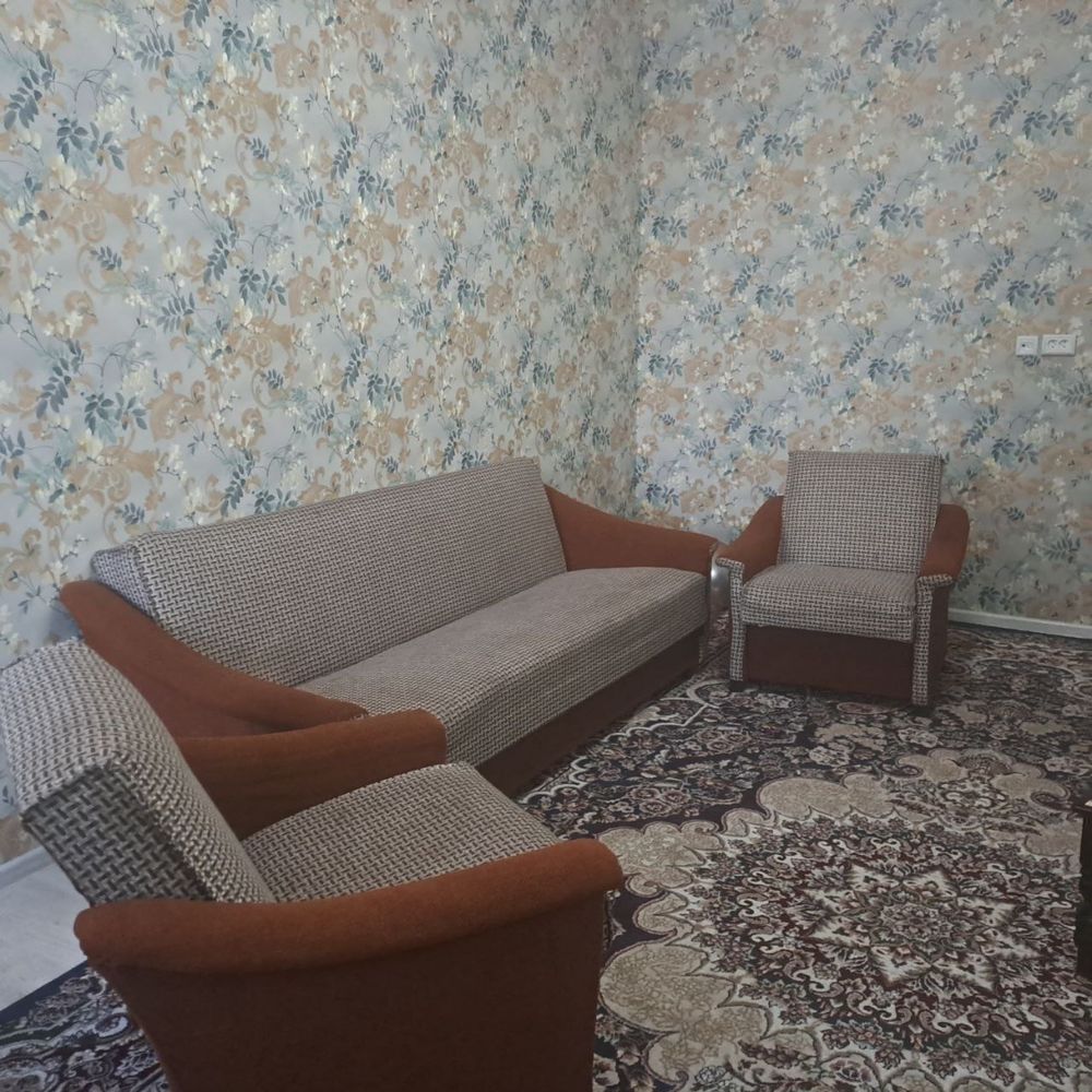 Yumshoq Divan kreslo prujinali