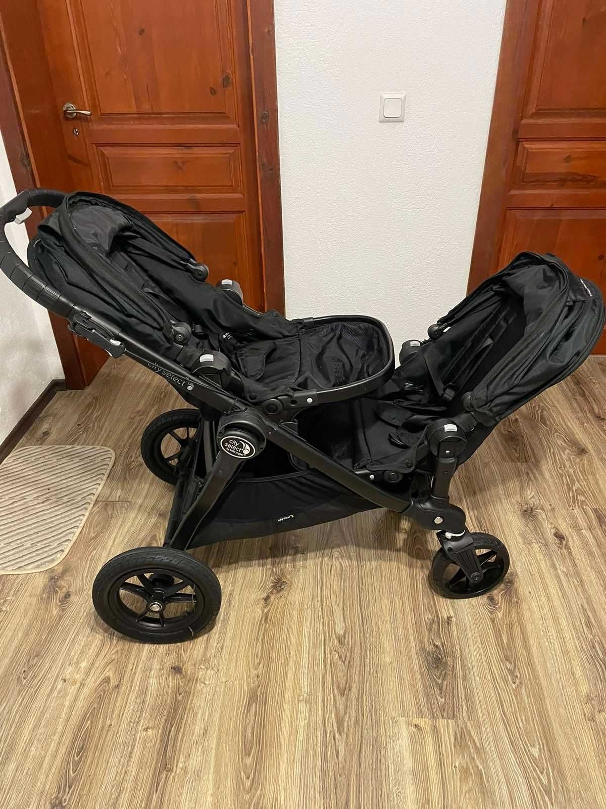 Детска количка за близнаци Baby Jogger Нова.