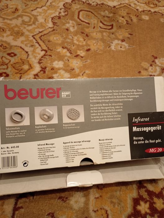 Vând un aparat de Masaj cu infla roșu că și nou model BEURER MG 20