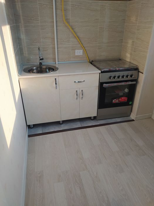 Срочно уй сотилади